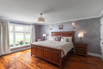 Bedroom at Chateau Worthington