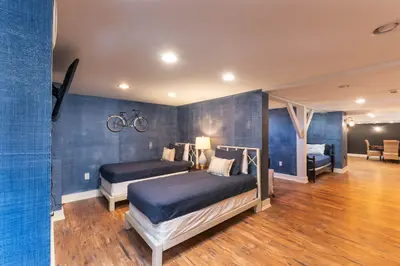 Bedroom at Chateau Worthington