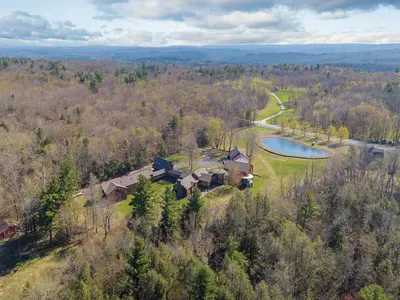 Chateau Worthington Estate