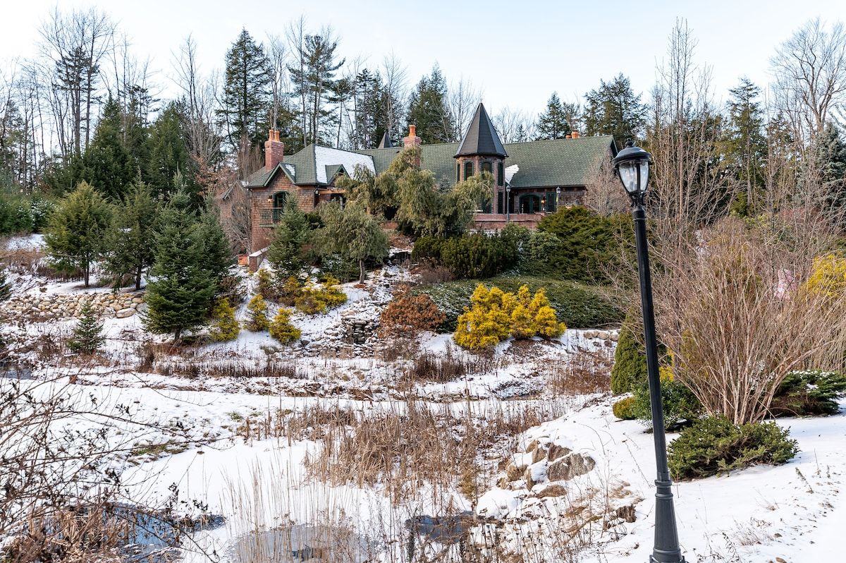 Exterior at Villa At Bear Creek