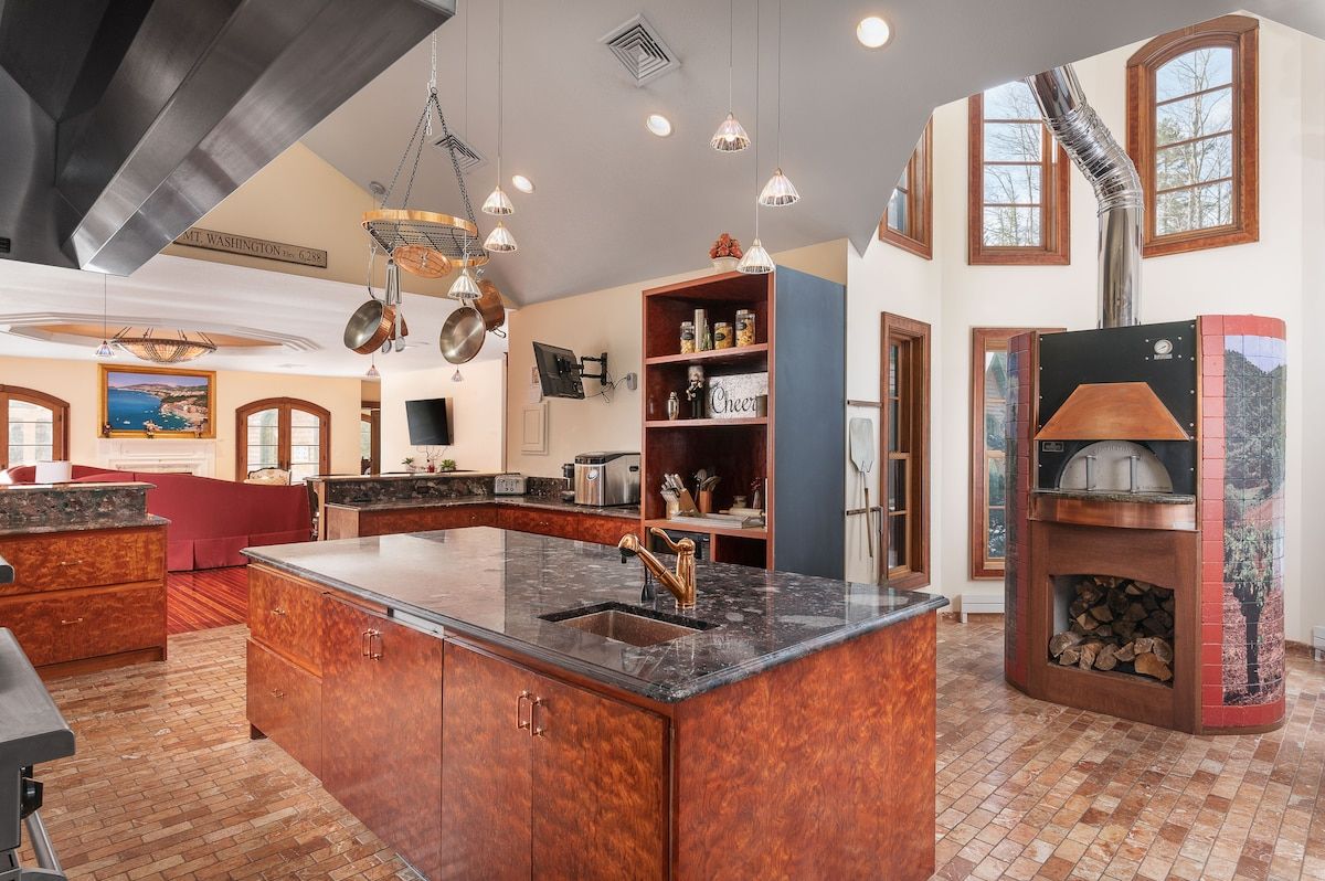 Kitchen at Villa At Bear Creek