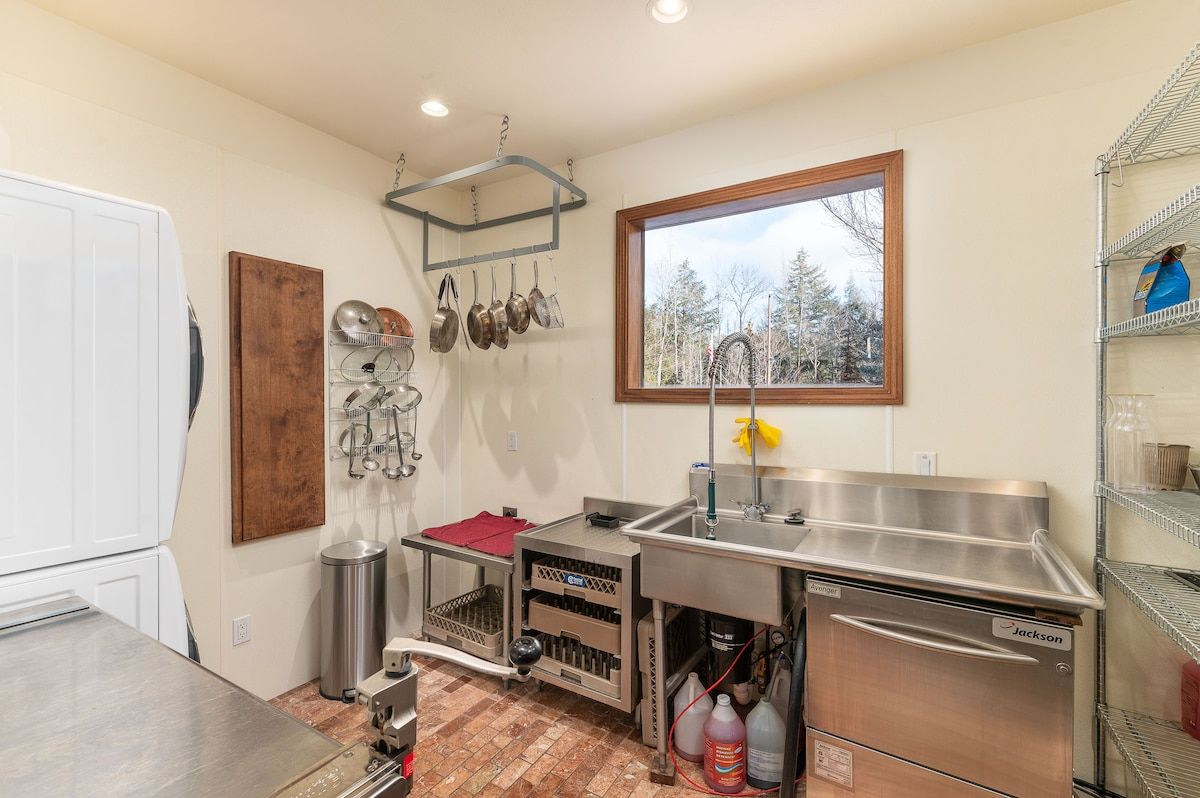 Kitchen at Villa At Bear Creek