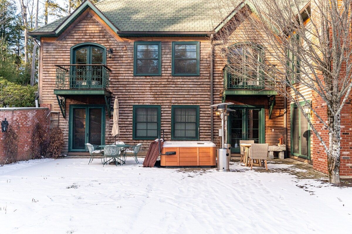 Outdoor at Villa At Bear Creek