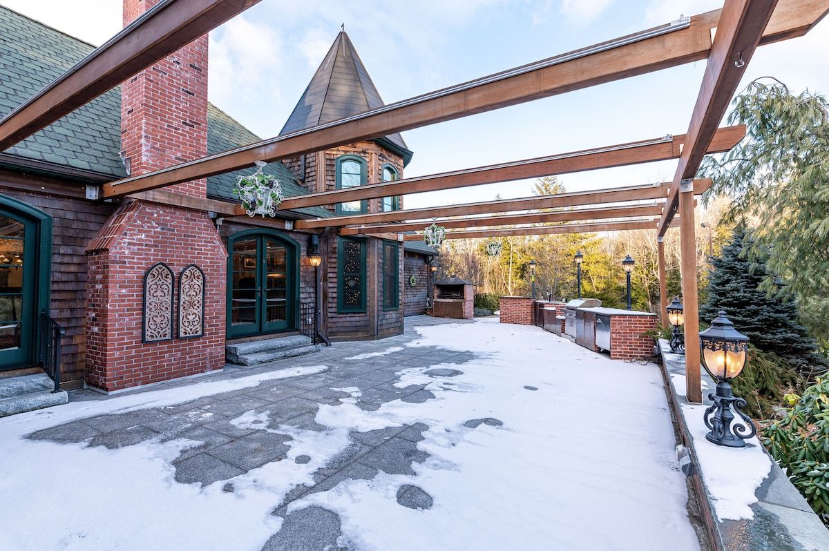 Outdoor at Villa At Bear Creek