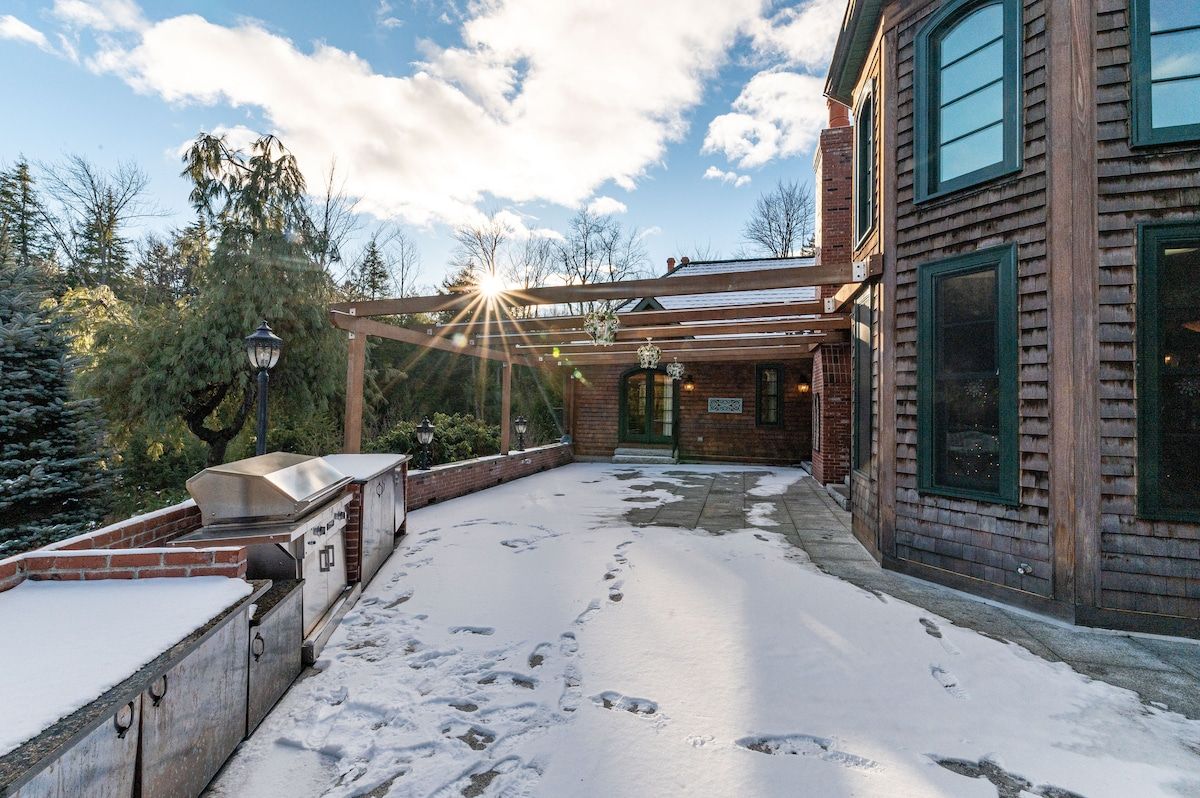 Outdoor at Villa At Bear Creek