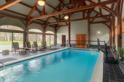 Pool at Chateau Worthington