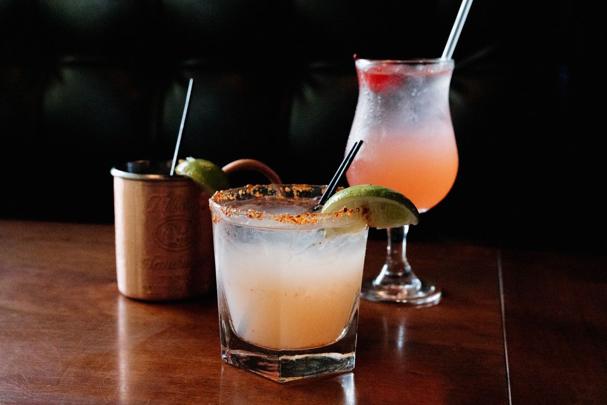 Red Fox Bar & Grille